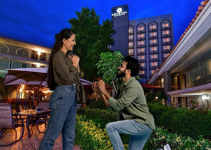 ¡CELEBRA SAN VALENTÍN VIAJANDO! Krystal® Satélite María Bárbara Ciudad de México ¡CELEBRA SAN VALENTÍN VIAJANDO! Krystal® Satélite María Bárbara Ciudad de México