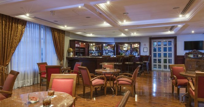 Lobby Bar Hotel Krystal Satélite María Bárbara Tlalnepantla de Baz