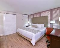 Estándar cama king size Krystal® Satélite María Bárbara Ciudad de México Estándar cama king size Krystal® Satélite María Bárbara Ciudad de México