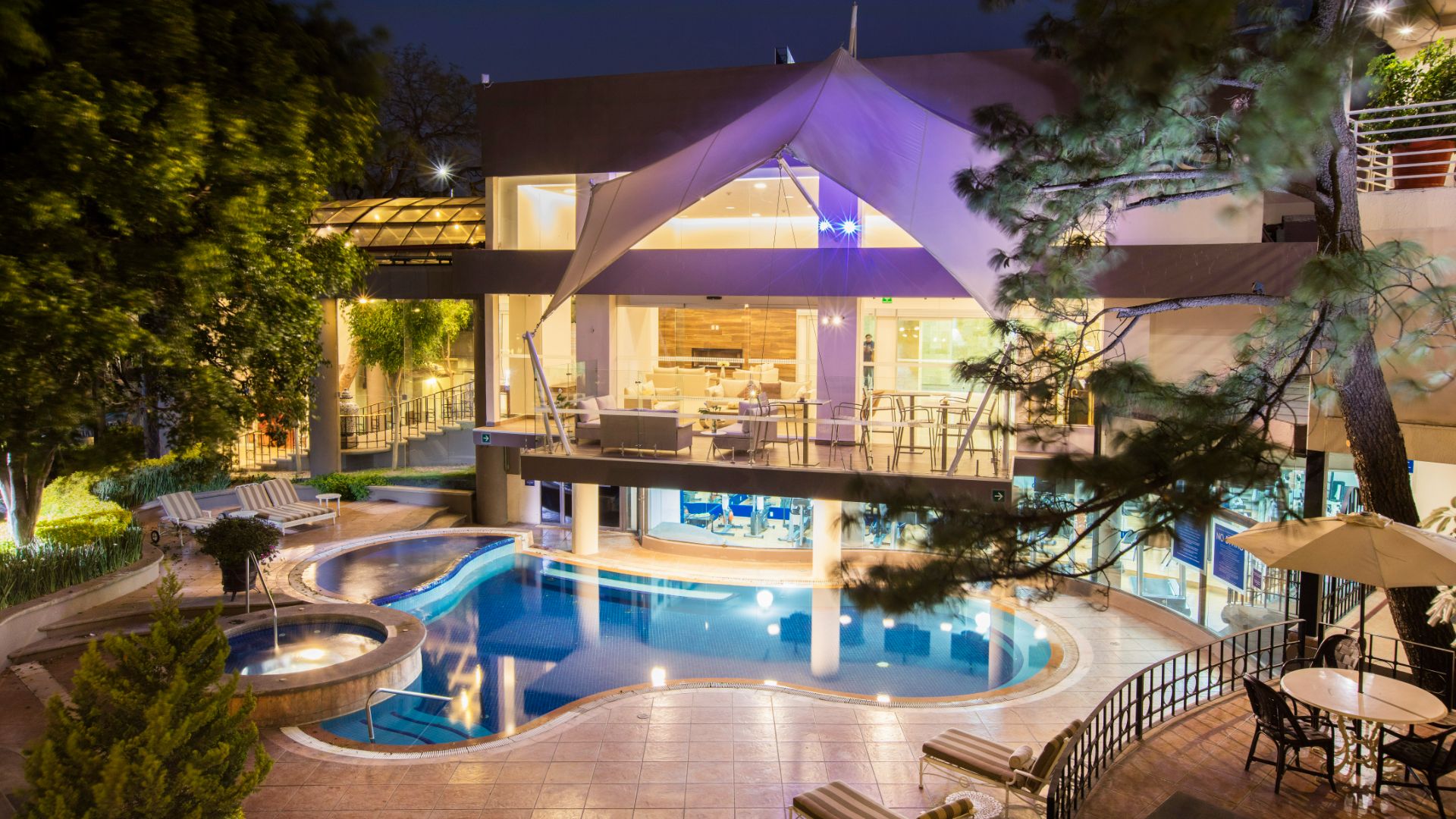 Krystal® Satélite María Bárbara Ciudad de México Krystal® Satélite María Bárbara Ciudad de México